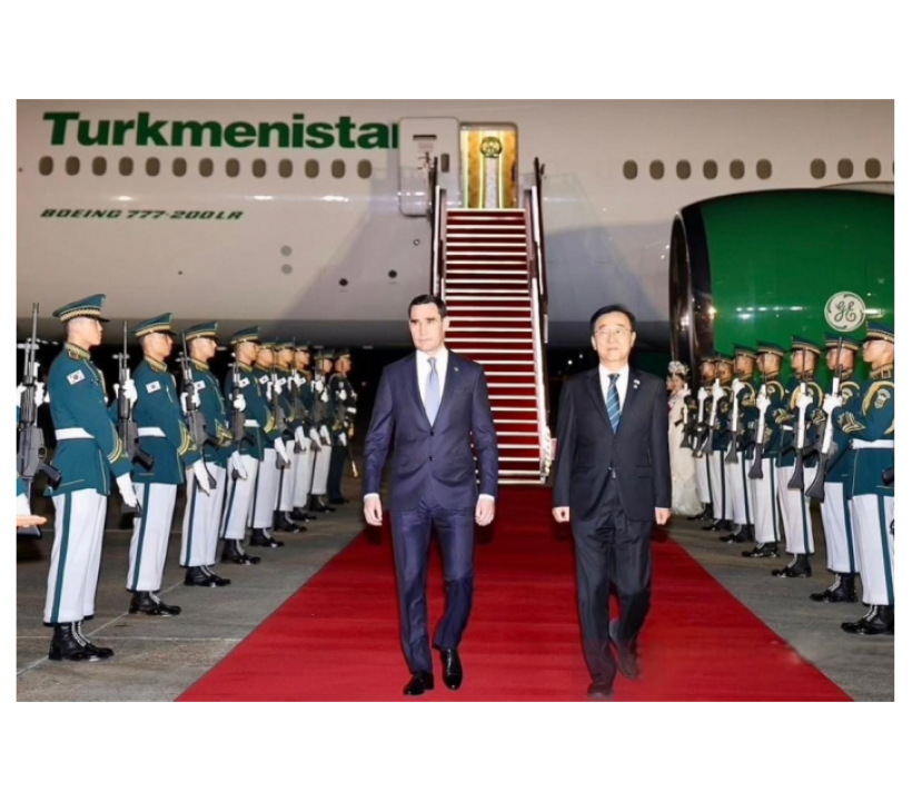 Parade Caption